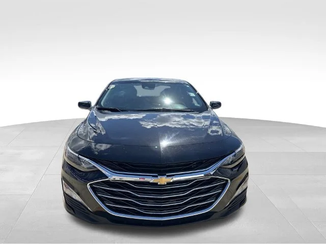 Used 2024 Black Chevrolet LT image 4