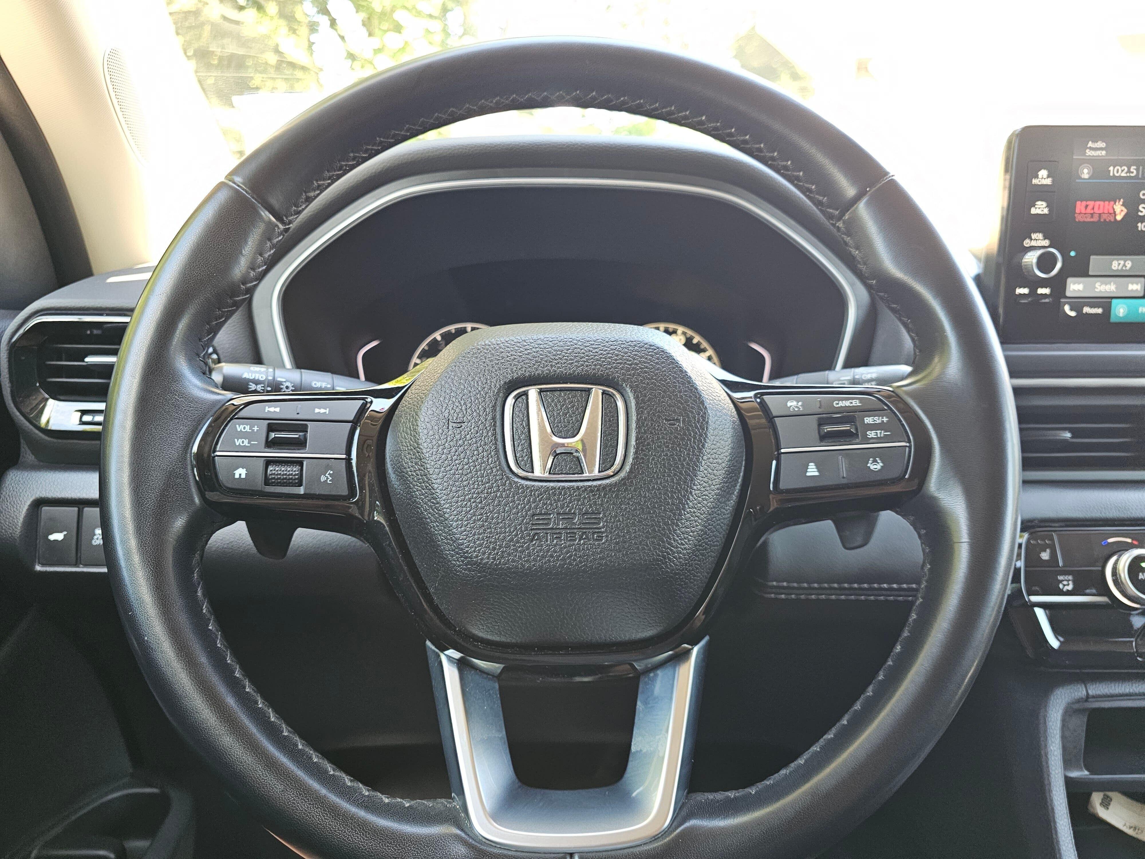 Certified Used 2023 Modern Steel Metallic Honda AWD EX-L image 25