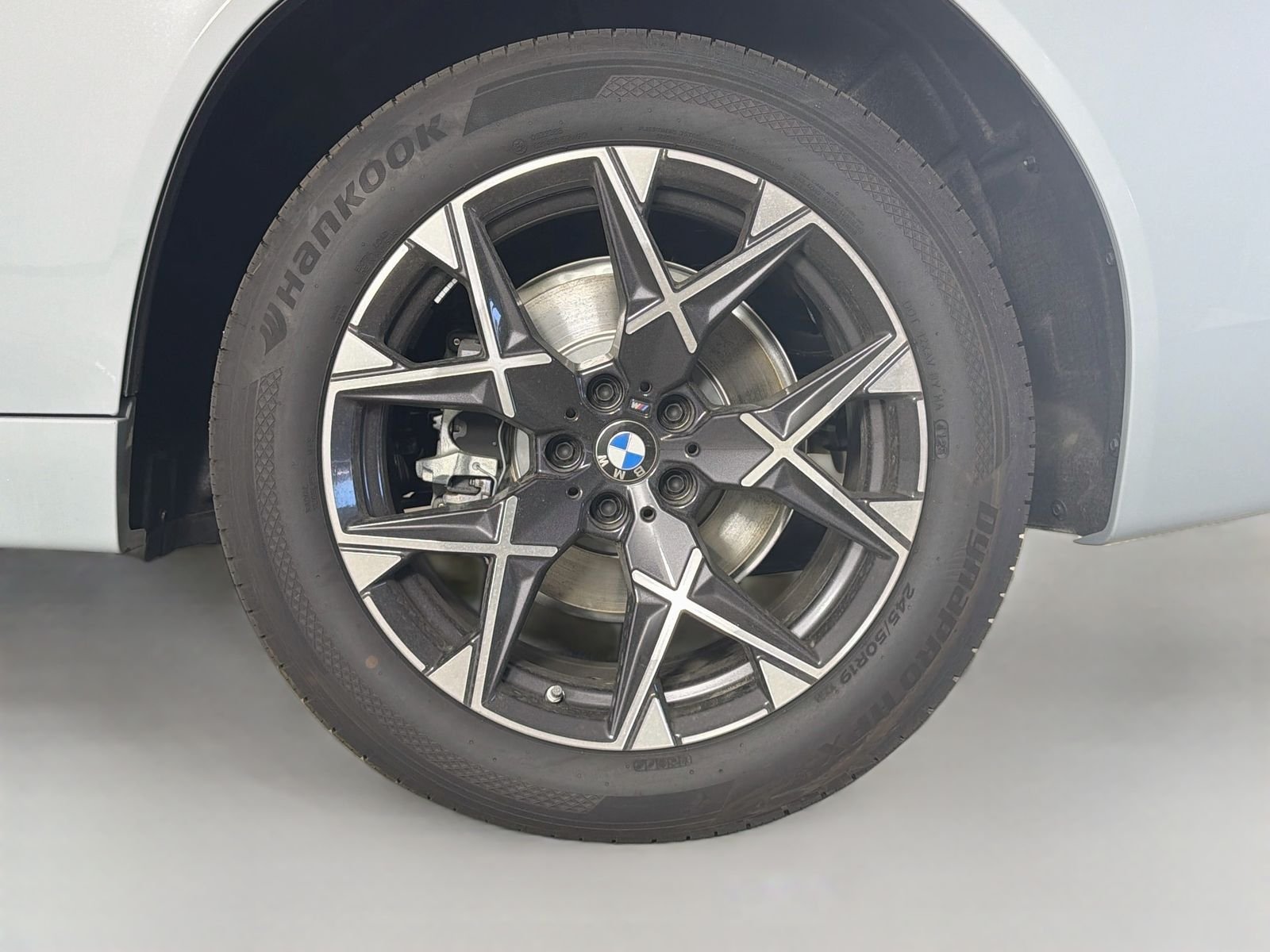 New 2026 Brooklyn Grey Metallic BMW 30 xDrive image 30