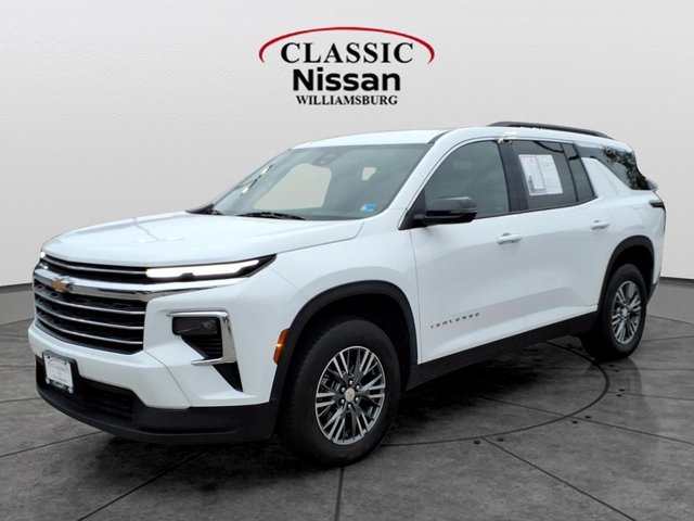 2025 Chevrolet Traverse AWD LT