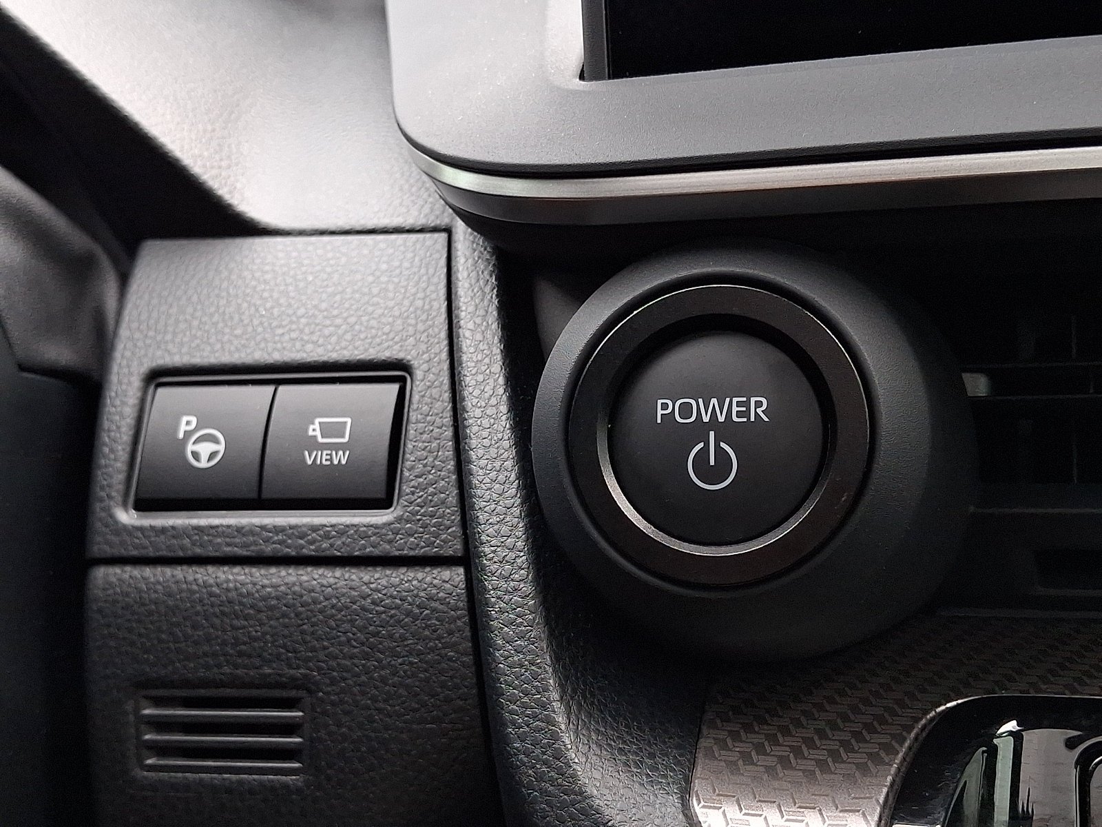 Certified Used 2025 CUTTING EDGE Toyota Limited image 26