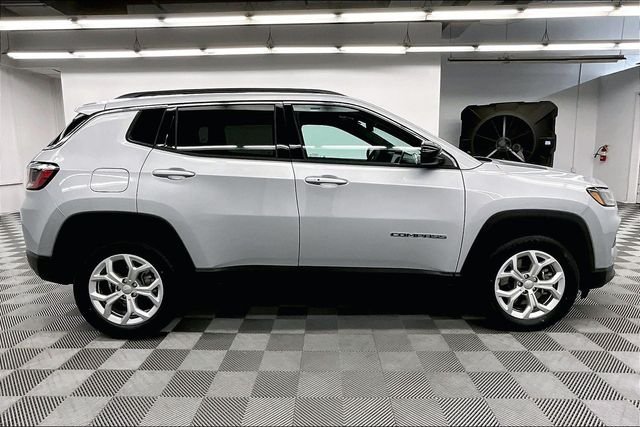 2024 Jeep Compass Latitude - Photo 15