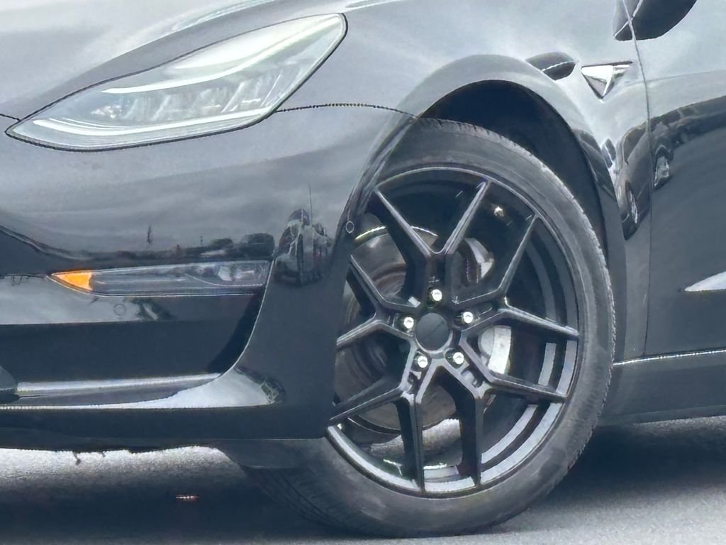 Used 2018 Tesla Model 3 Long Range with VIN 5YJ3E1EA6JF042424 for sale in Hutto, TX