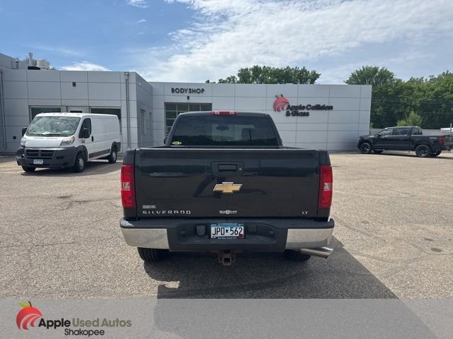 Used 2009 Black Chevrolet LT image 5
