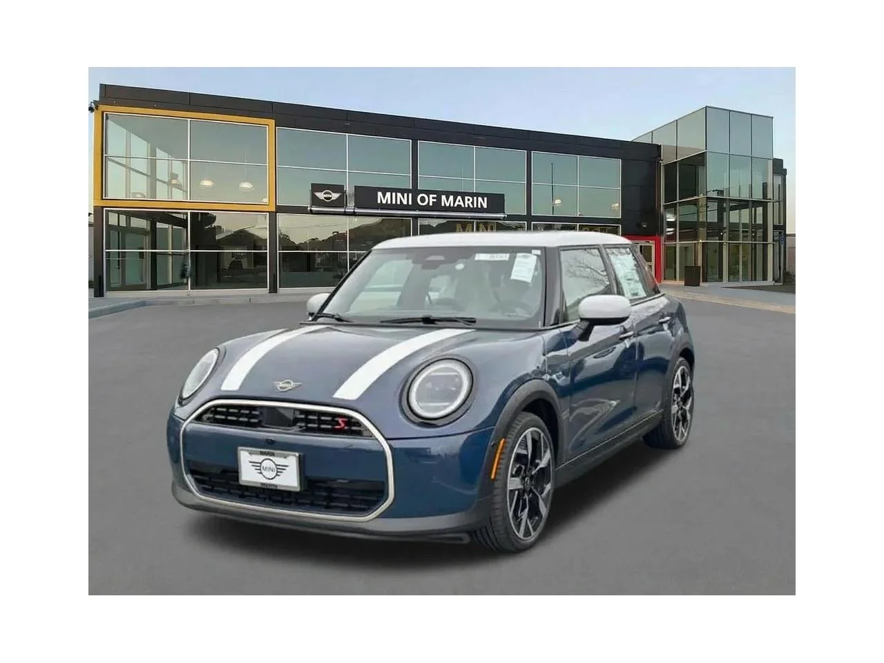 2026 MINI Hardtop Cooper S's photo