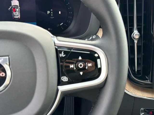 New 2026 Vapour Grey Volvo Plus image 26