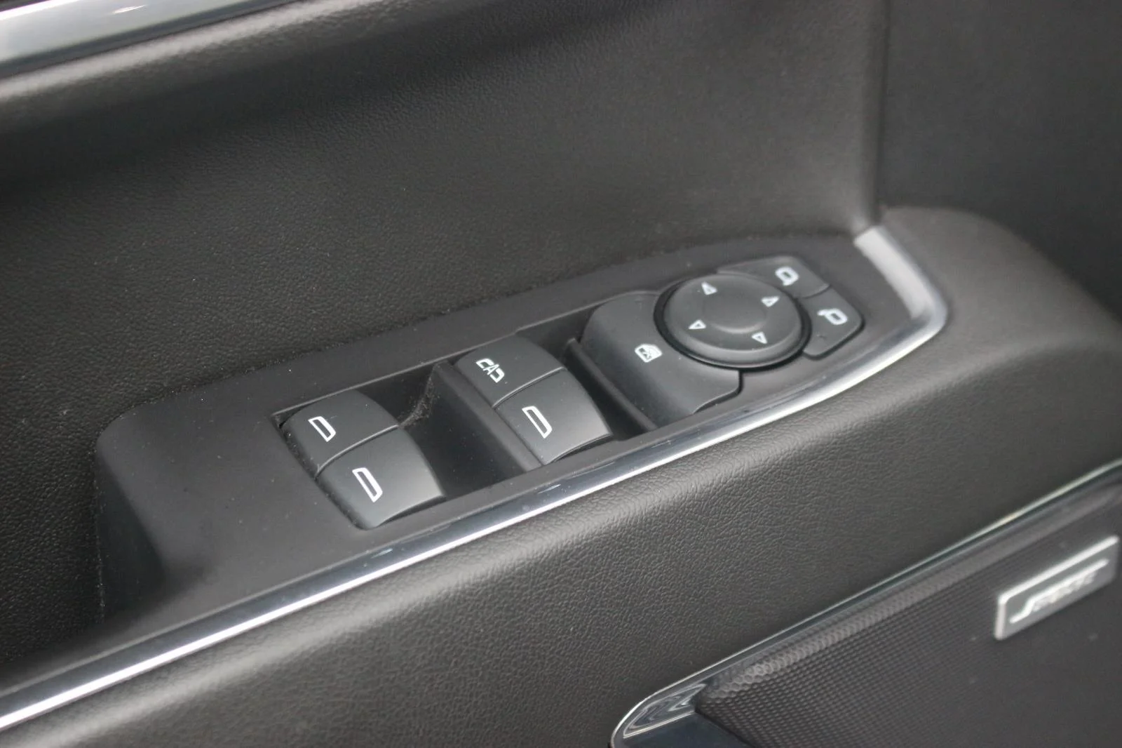 Used 2022 Dark Ash Metallic Chevrolet RST image 16