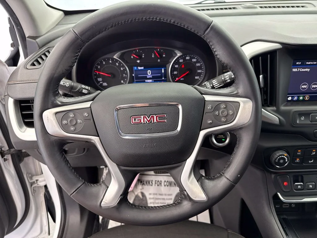 Used 2020 White GMC SLE image 26