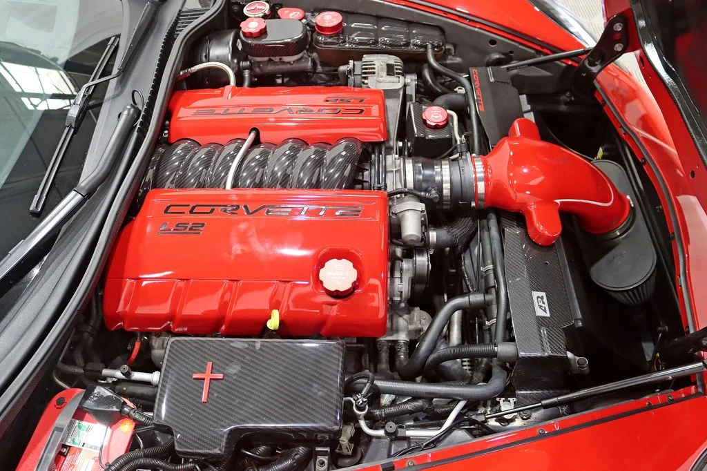 Used 2005 Red Chevrolet Base image 31