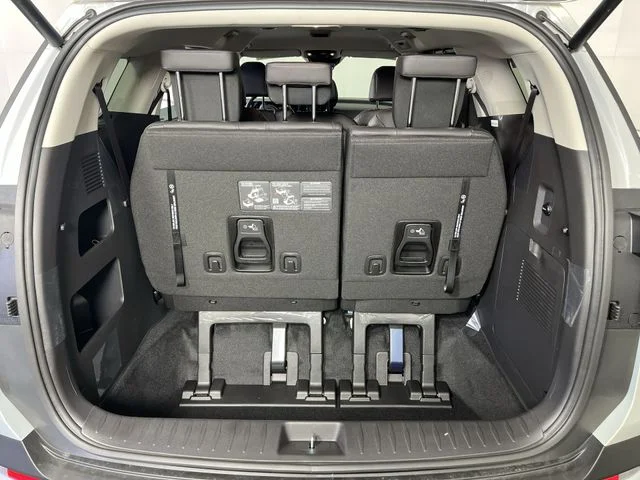 New 2026 Ivory Silver Kia EX image 24