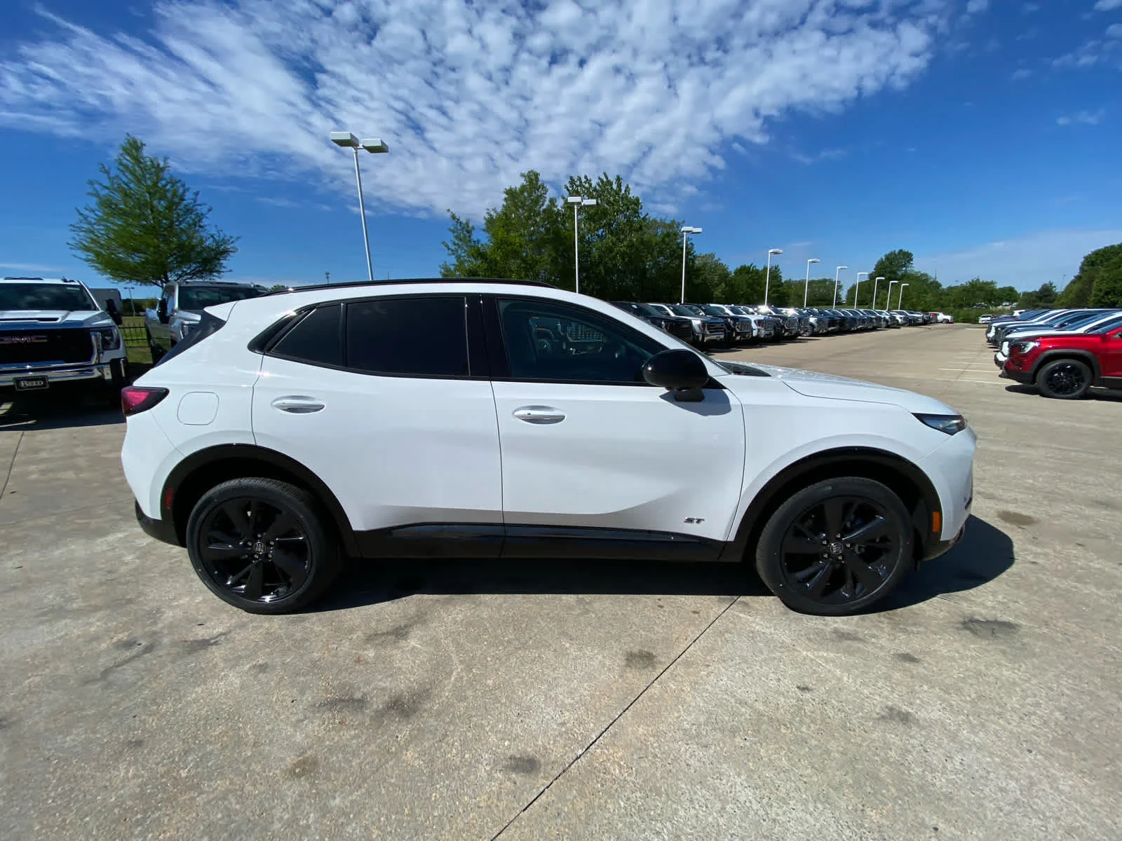New 2026 Summit White Buick Sport Touring image 3