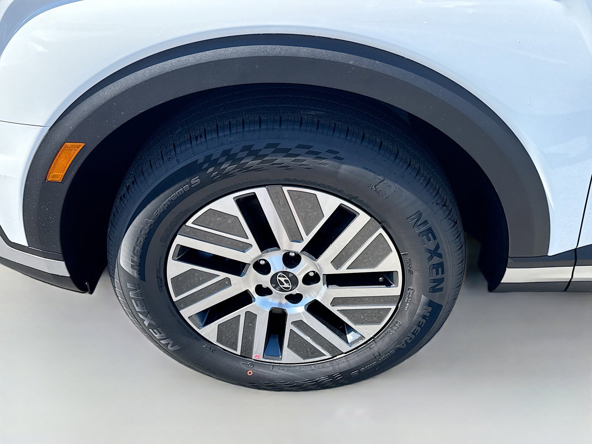 New 2026 Creamy White Pearl Hyundai Blue SEL 8P image 53