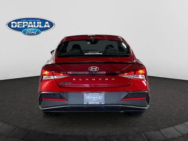 Certified Used 2025 Red Hyundai SEL Sport image 5