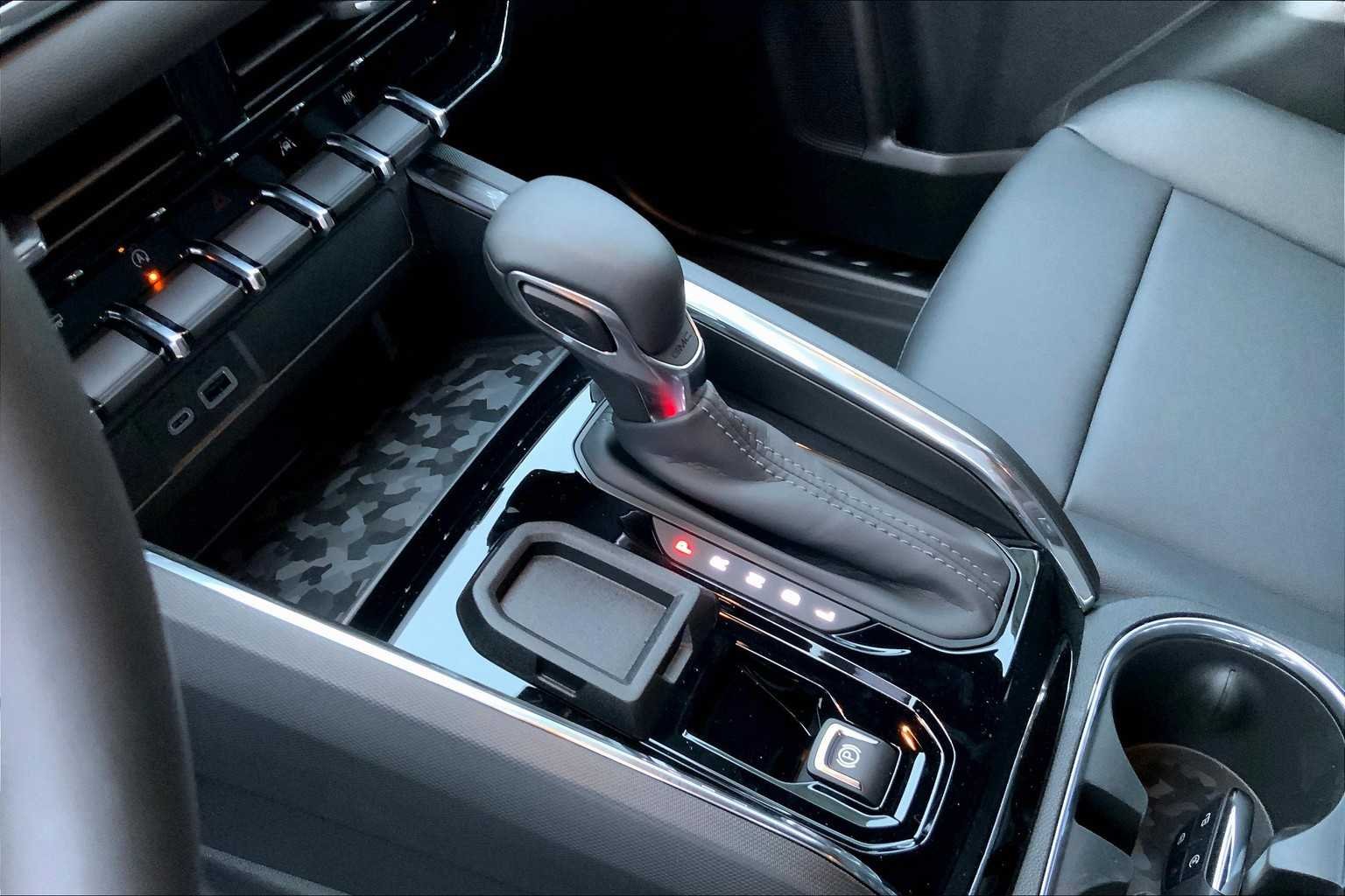 2025 GMC Canyon Elevation - Photo 6