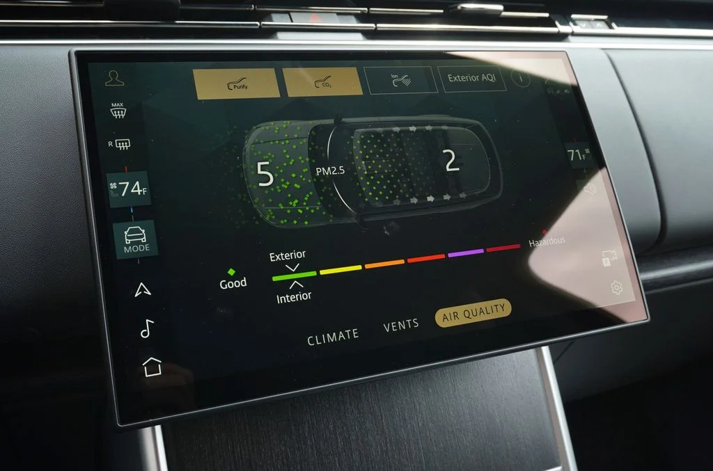 New 2026 Carpathian Grey Land Rover SE image 26
