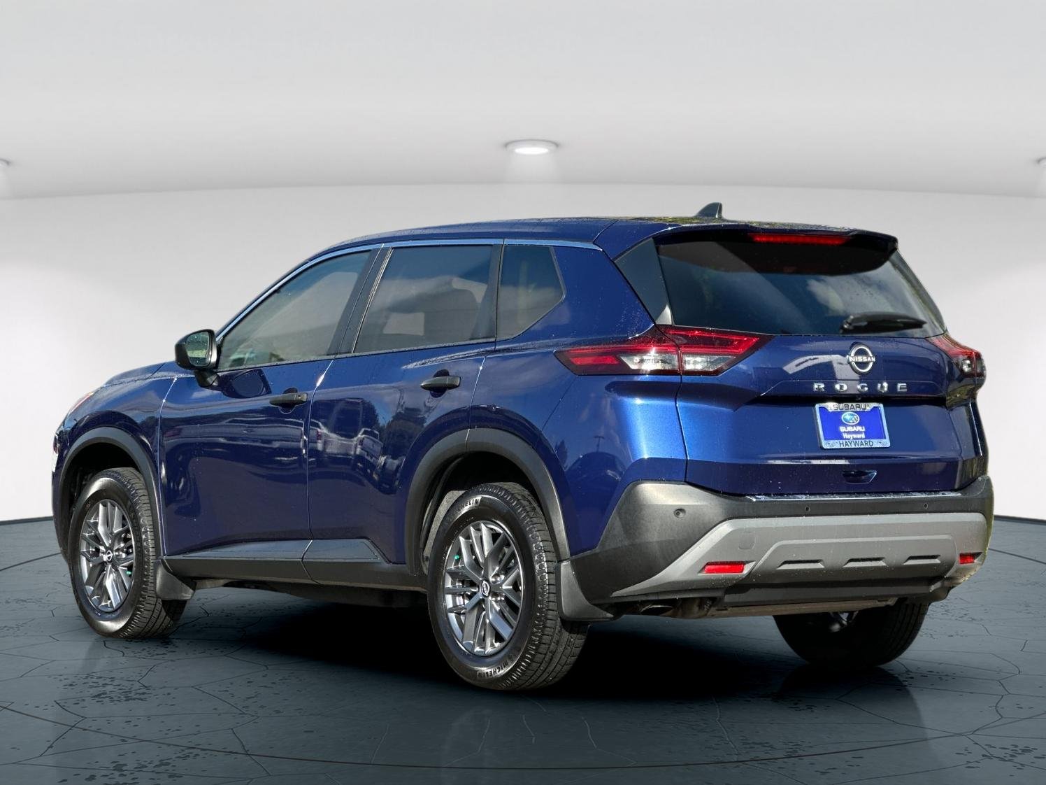 Used 2023 Caspian Blue Metallic Nissan S 4D Sport Utility image 4