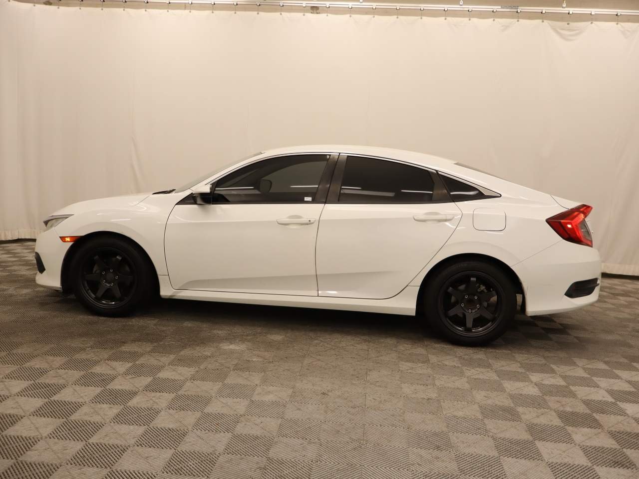 Used 2017 Taffeta White Honda LX image 2