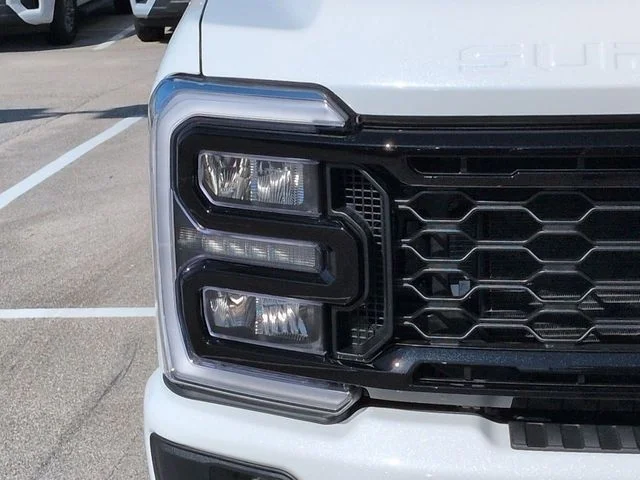 New 2026 Star White Metallic Tri-Coat Ford F-350® Lariat® image 10