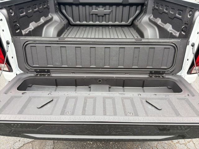 New 2026 Summit White Chevrolet Trail Boss image 16