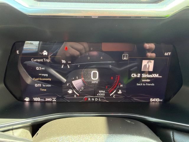 Used 2026 Onyx Black GMC Elevation image 27