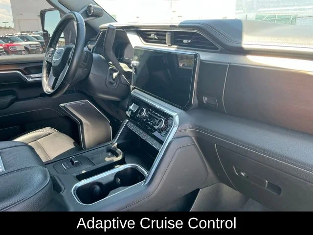 Used 2024 Silver GMC Denali image 25