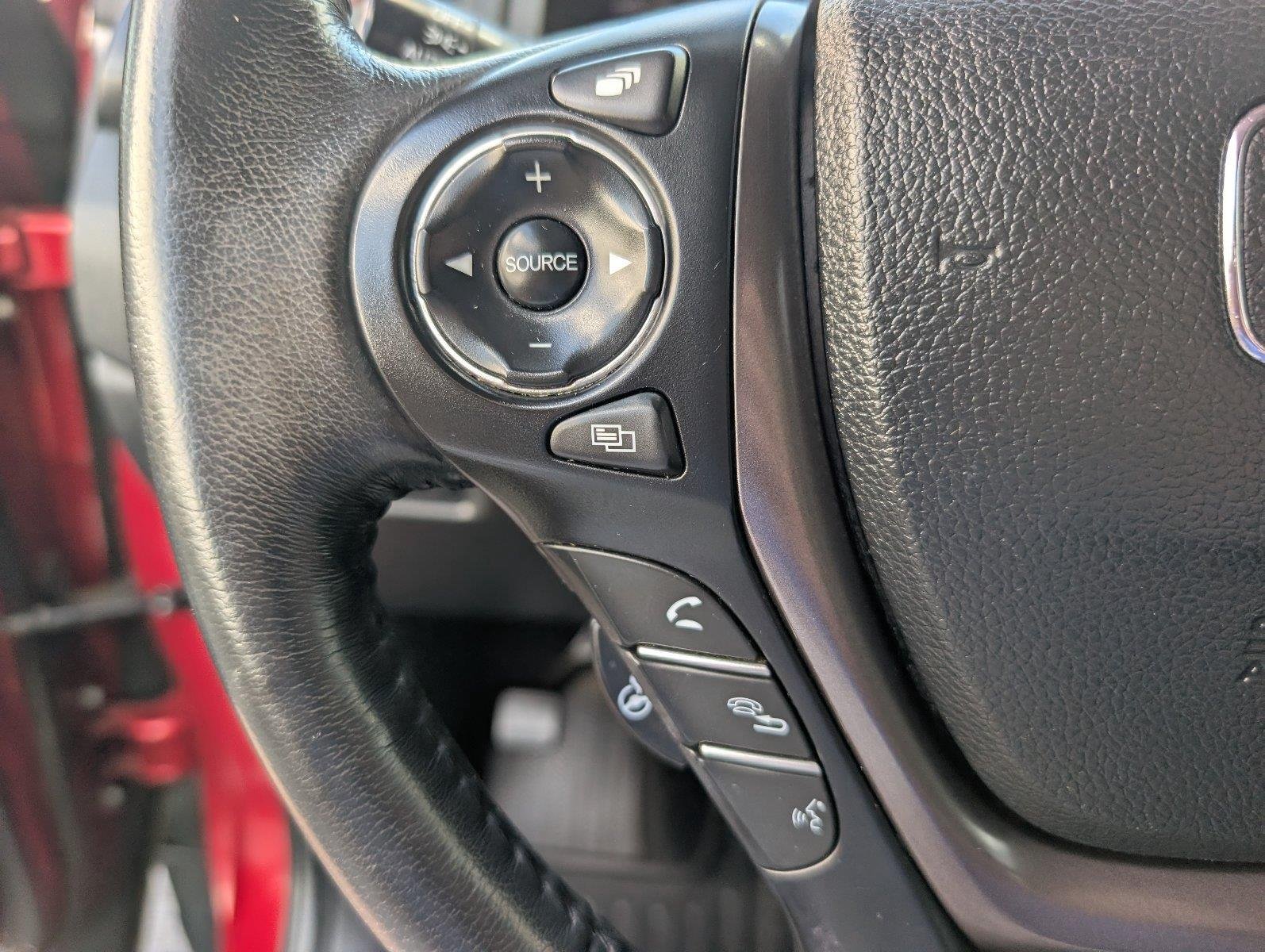 Used 2022 Radiant Red Metallic II Honda RTL-E image 25