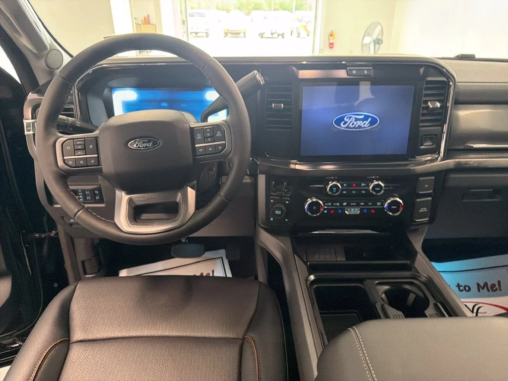New 2027 Agate Black Metallic Ford F-250® Lariat® image 16