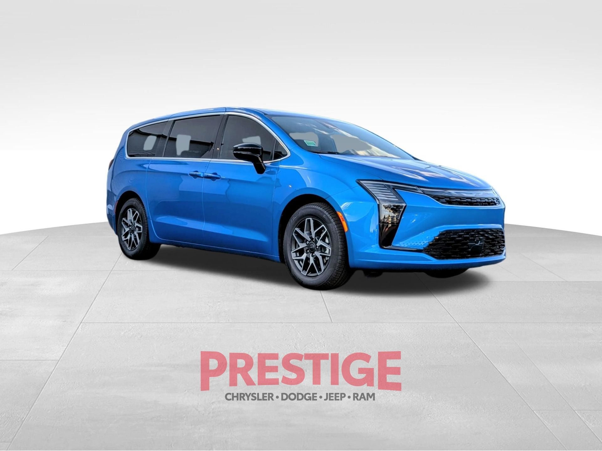 New 2027 Hydro Blue Pearl-Coat Exterior Paint Chrysler Limited image 3