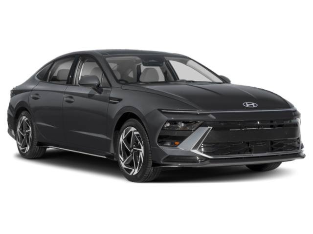 Used 2024 Aero Silver Hyundai SEL image 9