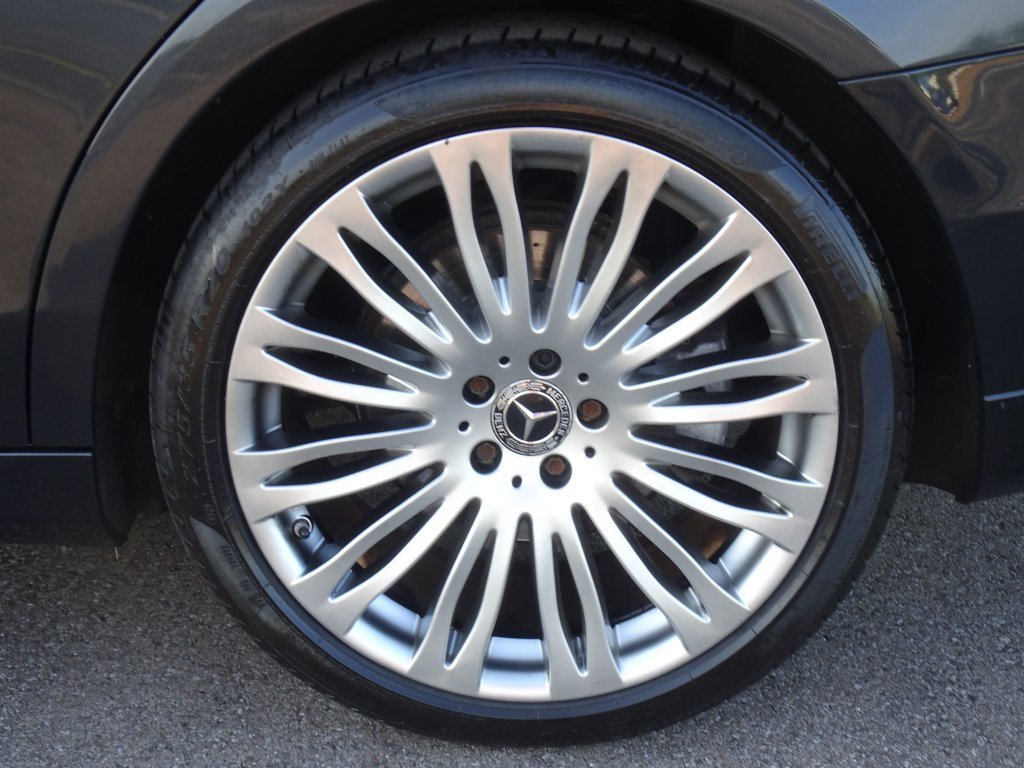 Used 2017 Black Mercedes-Benz S 550 image 28