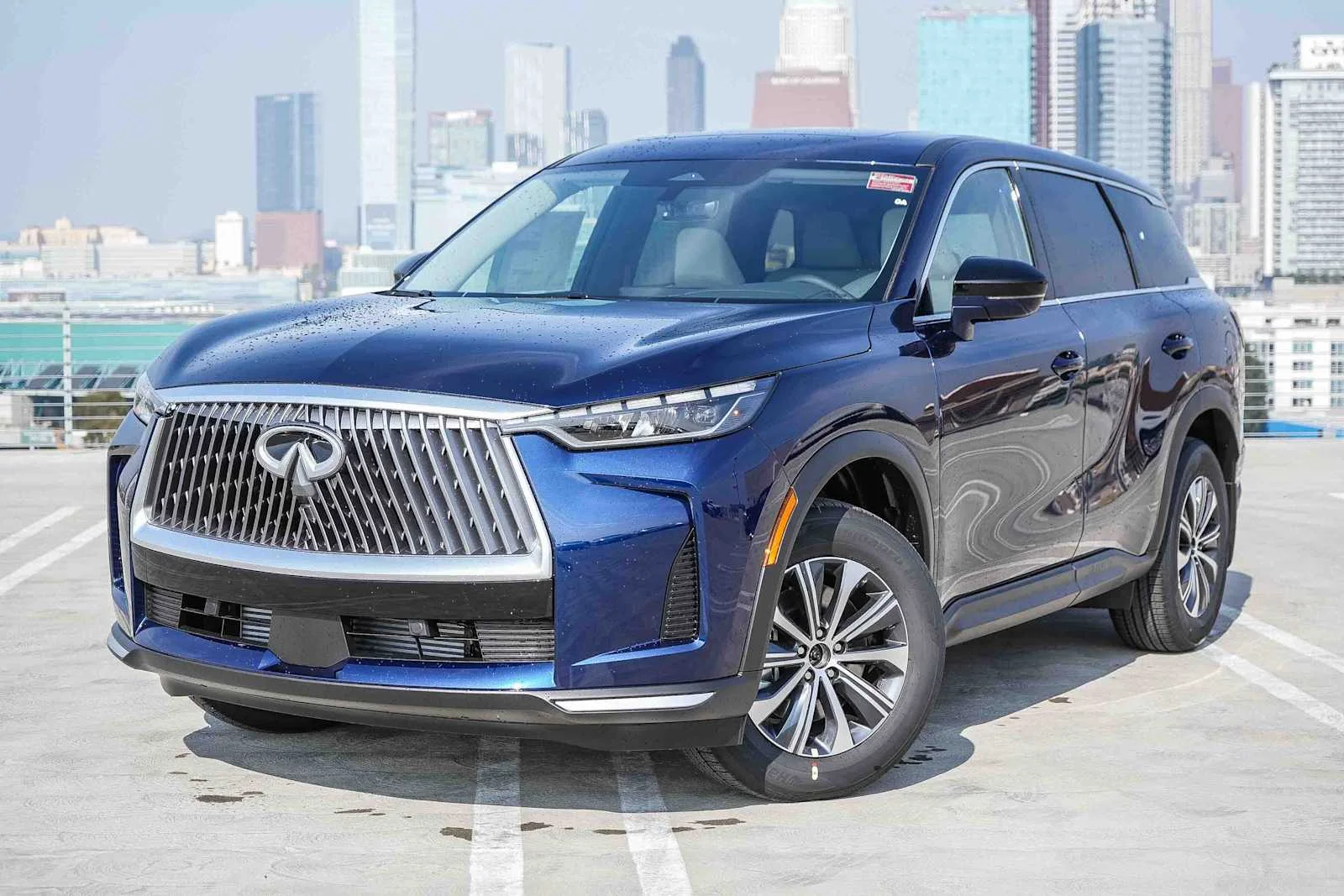 14kgfブルーオブシディアンⅨ New 2026 INFINITI QX60 Pure FWD CROSSOVER in Los Angeles #I6353271