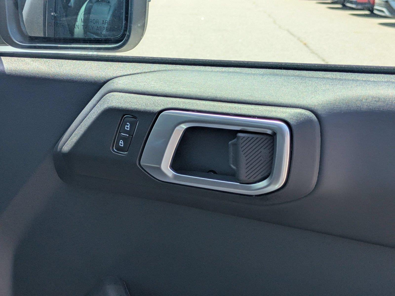 New 2026 Avalanche Gray Ford Outer Banks® image 31