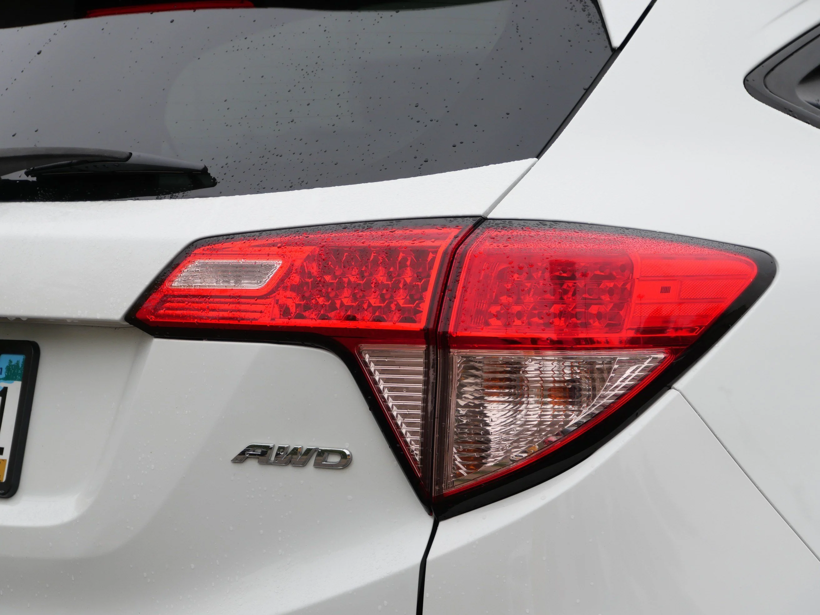 Used 2016 White Orchid Pearl Honda EX image 17