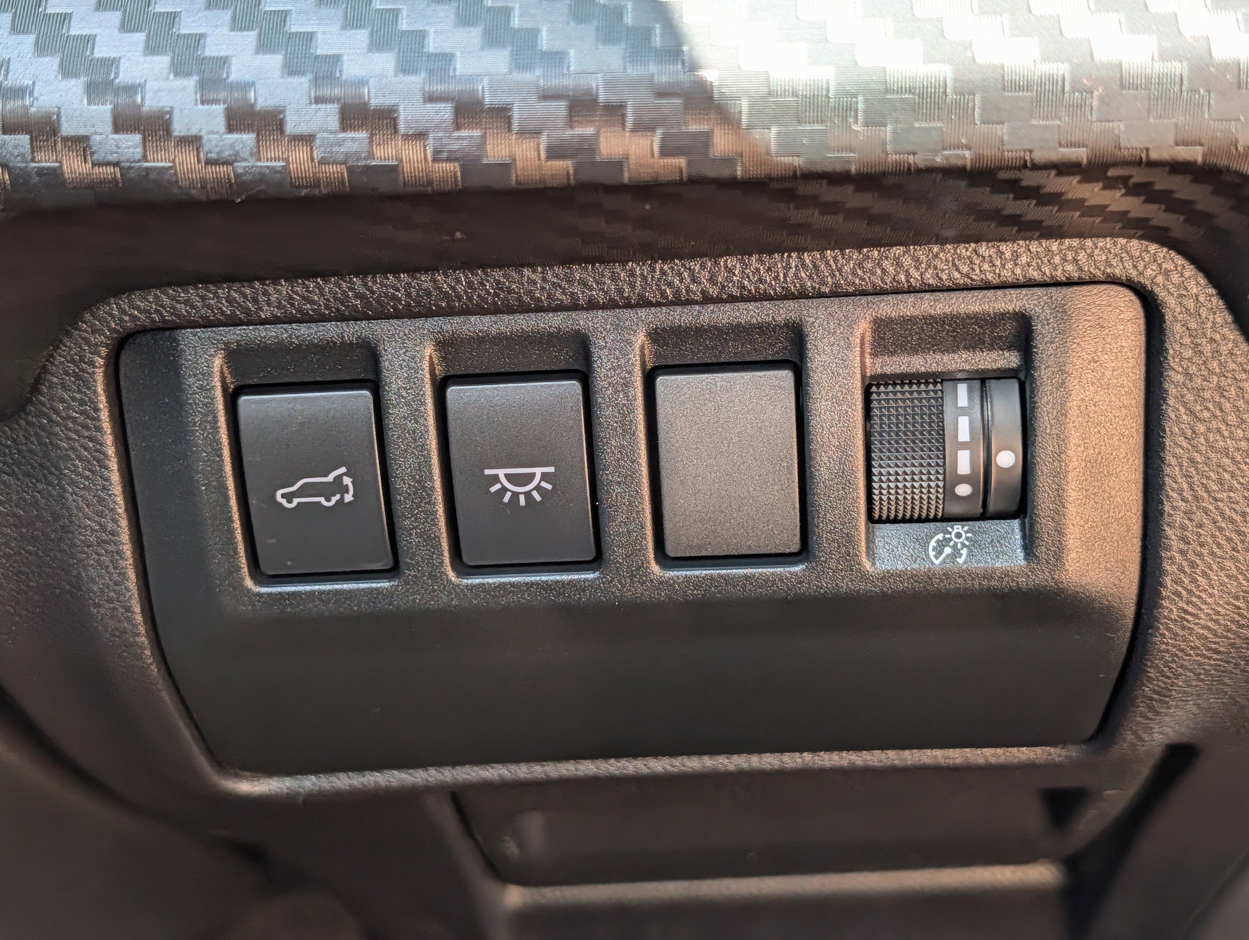 Used 2025 Magnetite Gray Metallic Subaru Premium image 26