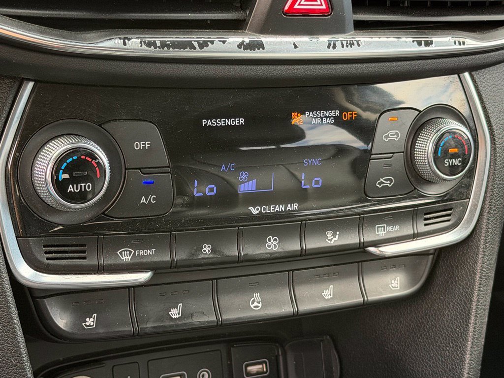 Used 2020 Blue Hyundai Limited image 21