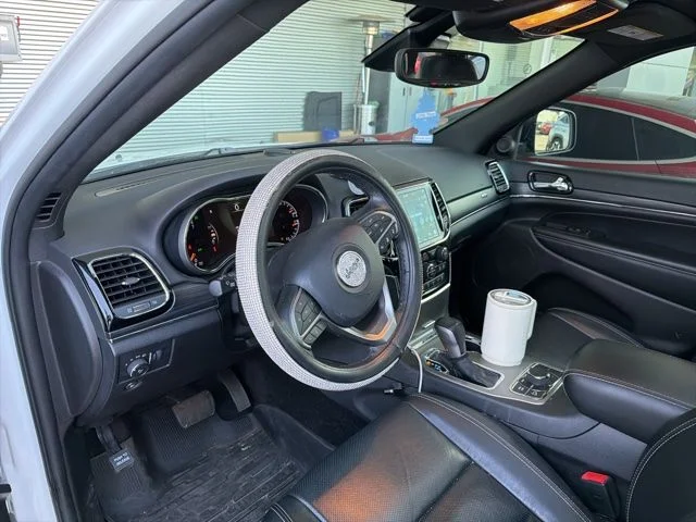 Used 2021 White Jeep 80th Anniversary Edition image 7