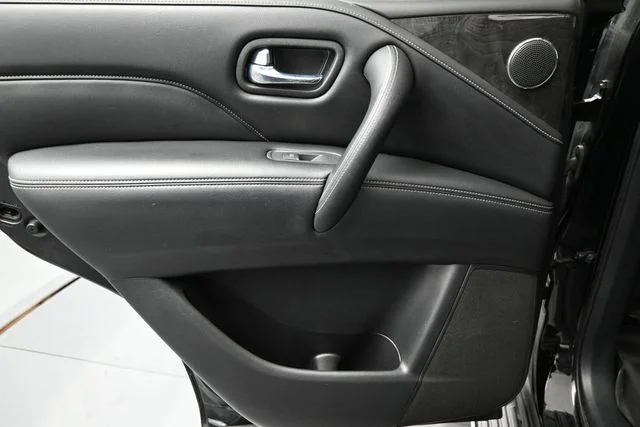 2021 INFINITI QX80 - Photo 9
