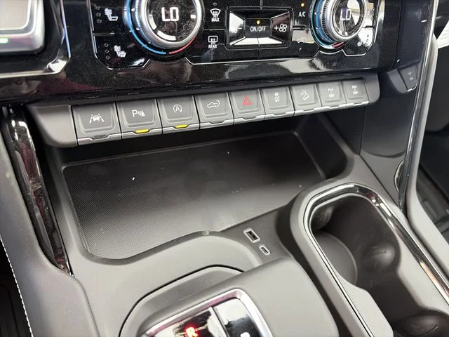 New 2026 White GMC AT4X image 23