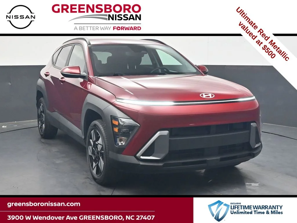Used 2025 Red Hyundai SEL image 1