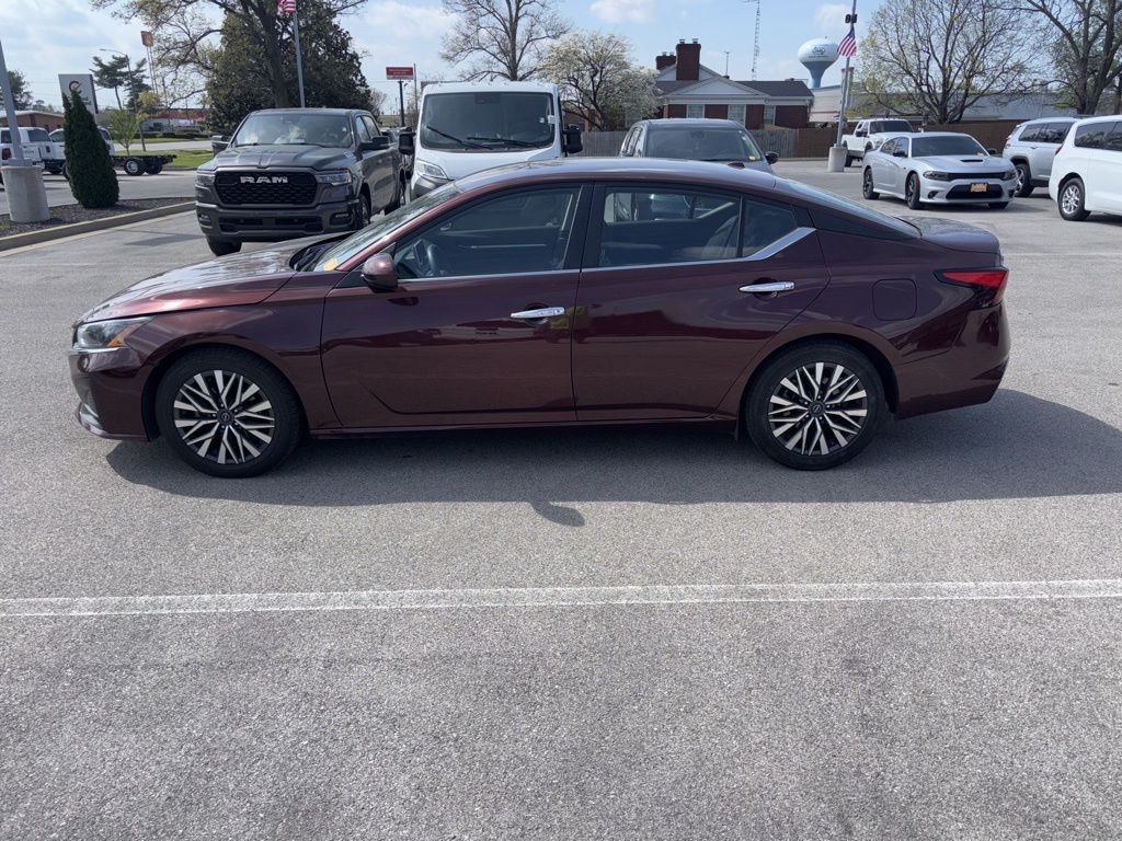 Certified 2023 Nissan Altima SV with VIN 1N4BL4DV7PN372399 for sale in Owensboro, KY