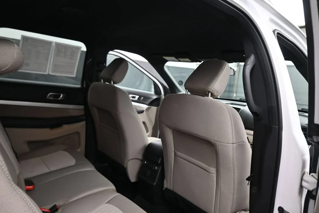 Used 2018 White Ford Base image 44