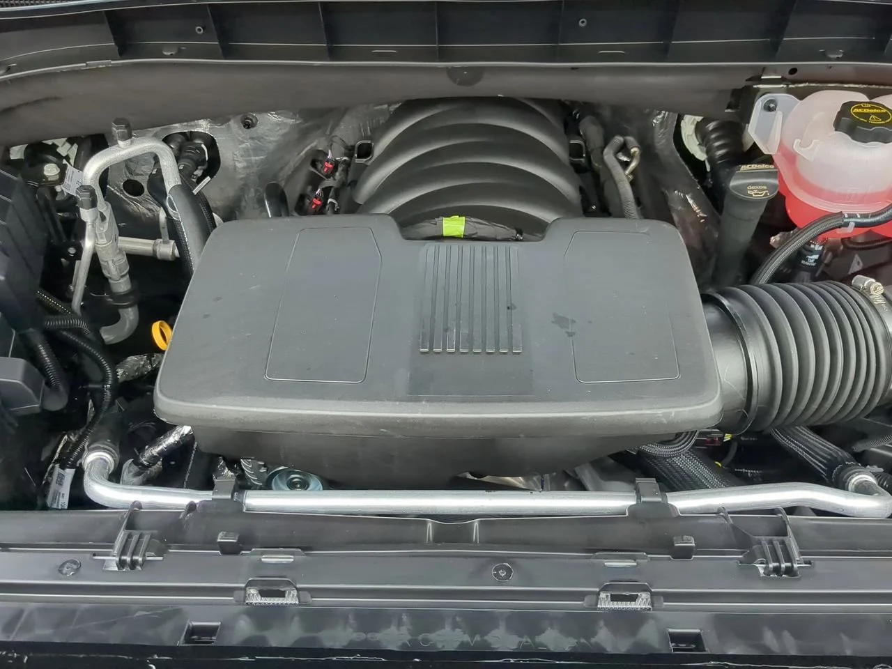 New 2026 Onyx Black GMC Elevation image 29