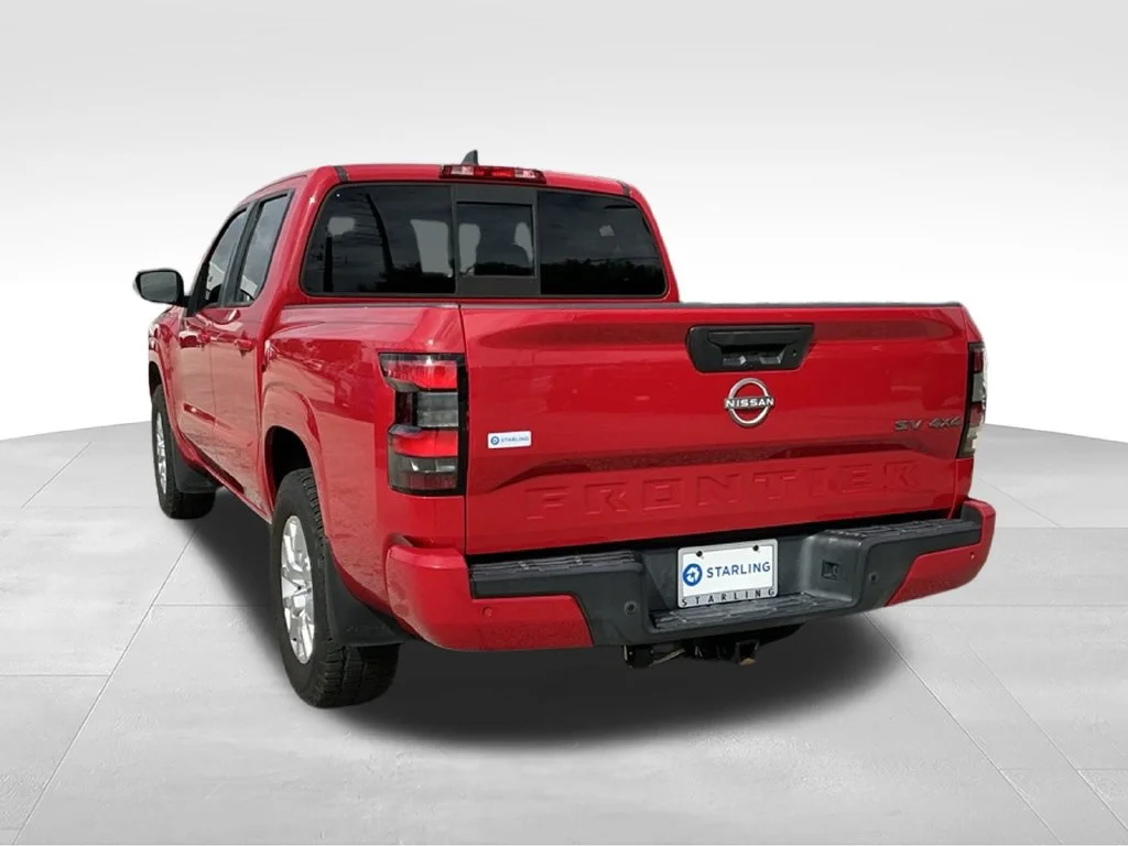 Used 2022 Red Nissan SV image 5