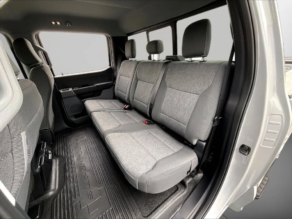 New 2026 Avalanche Ford F-350® XL image 28