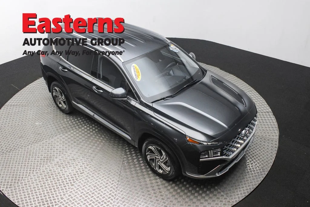 Used 2022 Gray Hyundai SEL image 3
