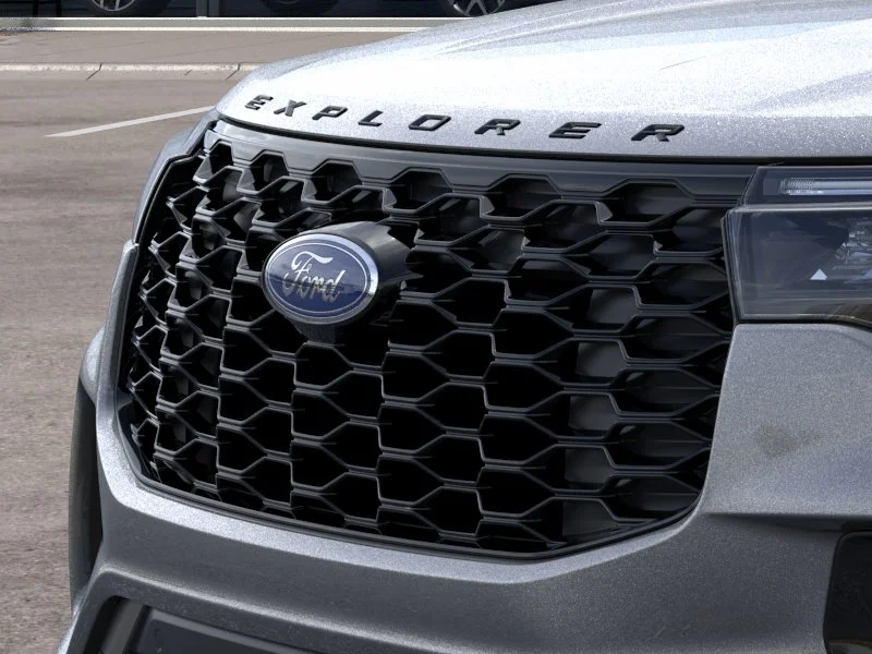 New 2026 Carbonized Gray Metallic Ford ST-Line image 17