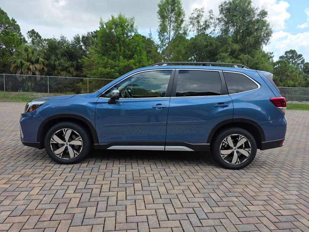 Used 2021 Blue Subaru Touring image 8