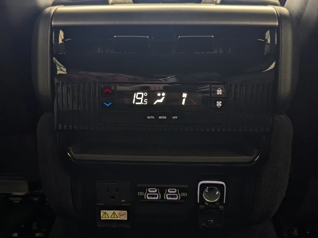 New 2026 Black Jeep 85th Anniversary - - McIntosh Audio - Quilted Leather - Adaptive Cruise - Liftgate & More! image 27