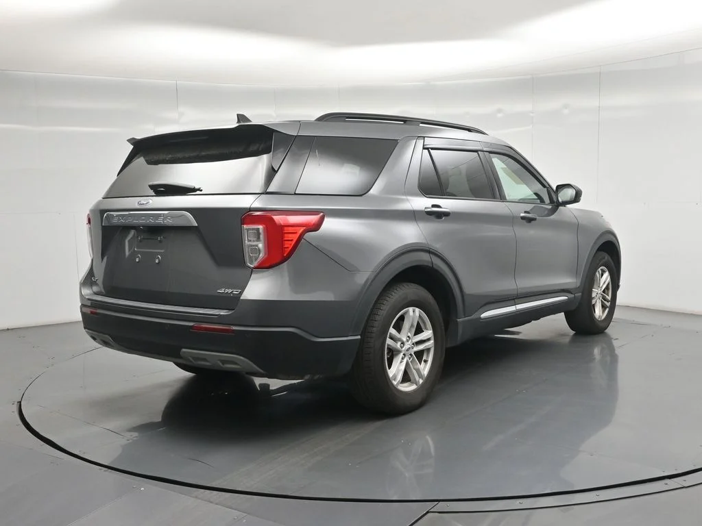 Certified Used 2021 Gray Ford XLT image 12