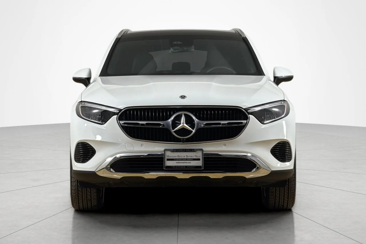 Used 2026 Polar White Mercedes-Benz GLC 300 image 8